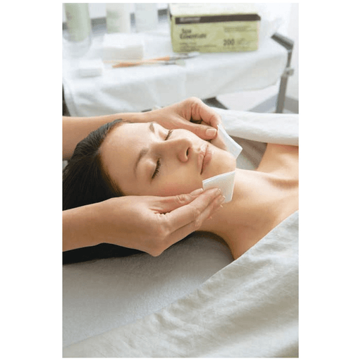 GRAHAM MEDICAL QUALITY ESTHETIC WIPES - SpaEssentials Wipes, Non-Woven, White,  2" x 2",  200/pk,  25 pk/cs | Quantity - 1x CS