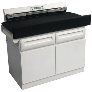 UMF MEDICAL PEDIATRIC EXAMINATION TABLEPediatric Examination Table, Model 5900, Scale powered by 6 -D-cell Batteries (not inlcuded), Available in 16 Colors | Quantity - 1x EA