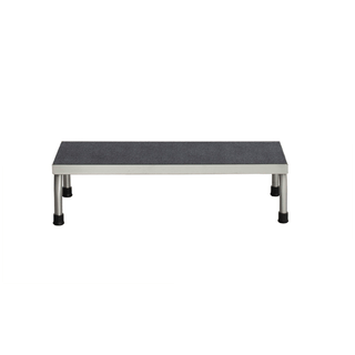UMF MEDICAL STEP STOOLStep Stool, 1-Step, stainless Steel, 30"W x 7-5/8"H x 12"D | Quantity - 1x EA