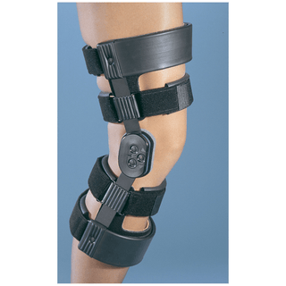 PROCARE WEEKENDER RECREATIONAL ACTIVITY BRACE - Right Activity Brace, Medium (18"-21") | Quantity - 1x EA